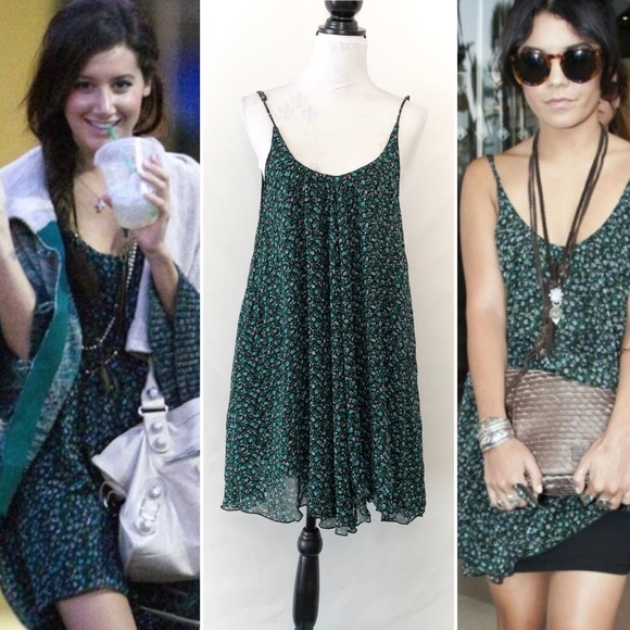 Blu Moon Dresses & Skirts - Blu Moon U Back Babydoll Dress in Green